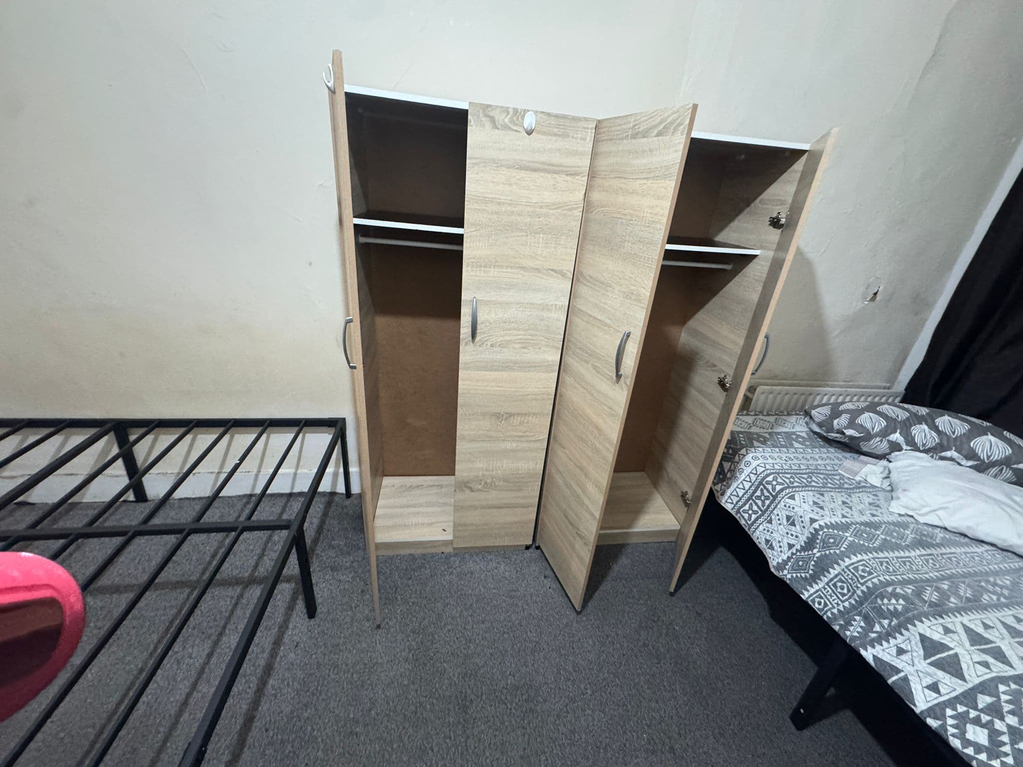 Four Sharing room